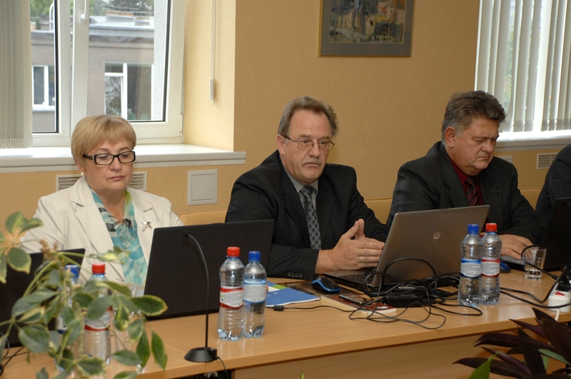 Domes sēdes darba kārtībā pavisam iekļauti 73 izskatāmie jautājumi.

Autors: no «Bauskas Dzīves» arhīva.