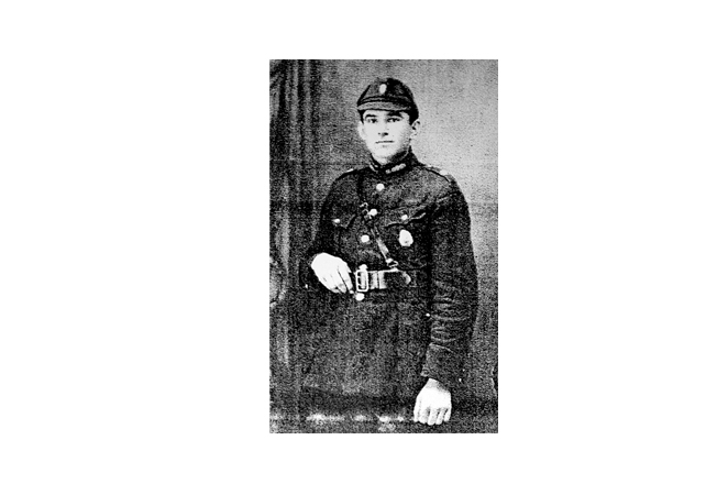 Alberts Branaburgs dienesta laikā Latvijas armijā.
Autors: no Branaburgu ģimenes albuma