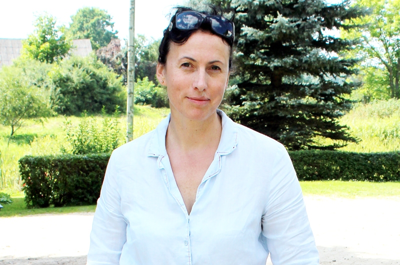 Gleznotāja Elga Grīnvalde dāvāja darbu «Saulainā vasara».
Autors: no «Bauskas Dzīves» arhīva