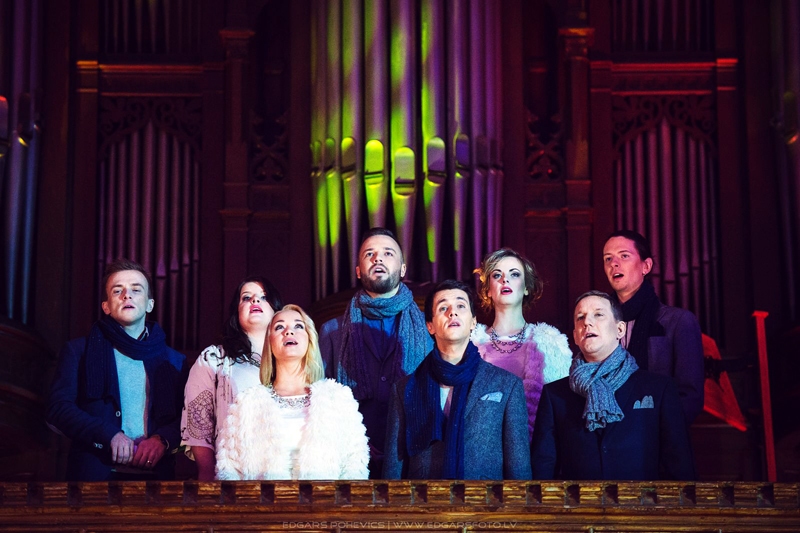 Apvienība «Tev tuvumā» Ziemassvētku laikā uzstājas astoņās Latvijas baznīcās. 
Autors: Publicitātes foto