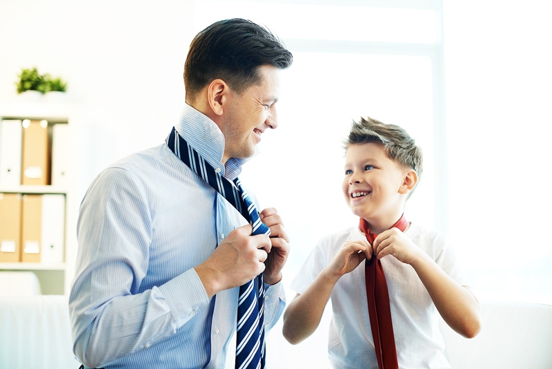 Vecākiem jāprot ieturēt distanci, ļaujot bērniem pārvarēt grūtības un pieaugt, taču vienmēr jābūt gataviem uzklausīt un atbalstīt.
Autors: no expertbeacon.com.