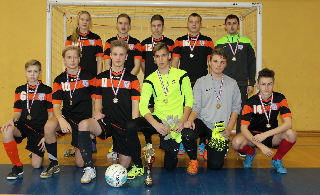 Vienības sastāvs: Ričards Rapševics, Rainers Jegorovs, Ivo Jarmaļuks, Ritvars Briedis, Kristers Panteļejevs, Adrians Danoss, Rihards Birznieks, Ēriks Markalovs, Renāte Gaugere, Edvīns Mučička. Fotoattēlā nav Tomasa Valta Jirgensona.
Autors: no personiskā albuma