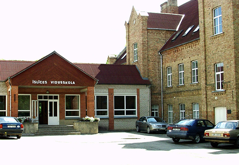 Īslīces vidusskola. 
Autors: no «Bauskas Dzīves» arhīva