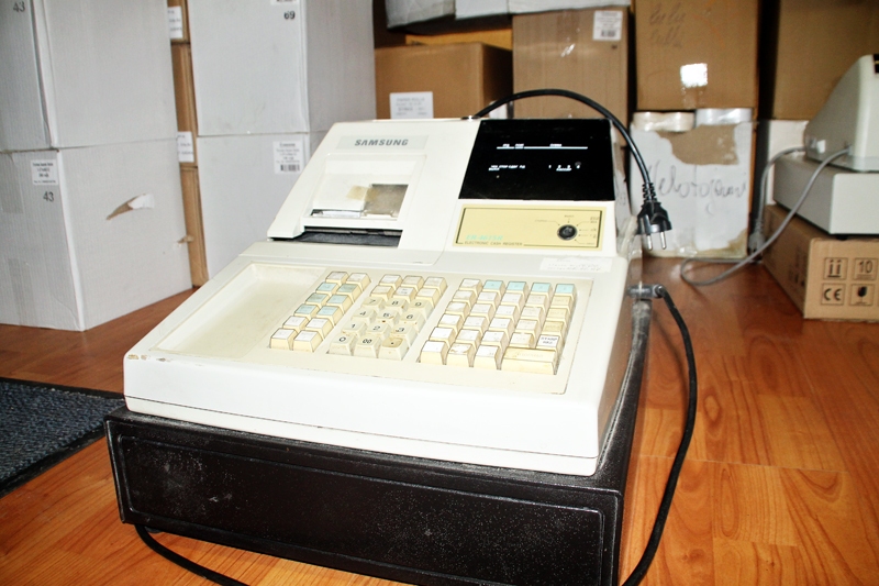 Jaunajām prasībām nevarēs piemērot daudzus vecos un izturīgos metāla korpusa kases aparātus.
Autors: Uldis Varnevičs