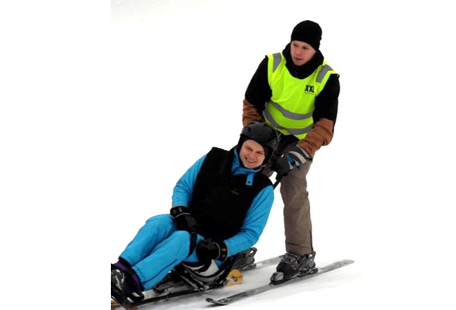 Radīta iespēja kalnu slēpošanas trašu piedāvājumu izmantot arī cilvēkiem ratiņkrēslos.
Autors: Aigars Dambis