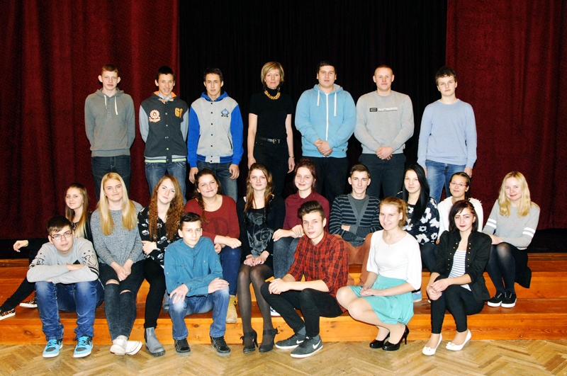 Pilsrundāles vidusskolas 9. klase.
Autors:  Ivars Bogdanovs