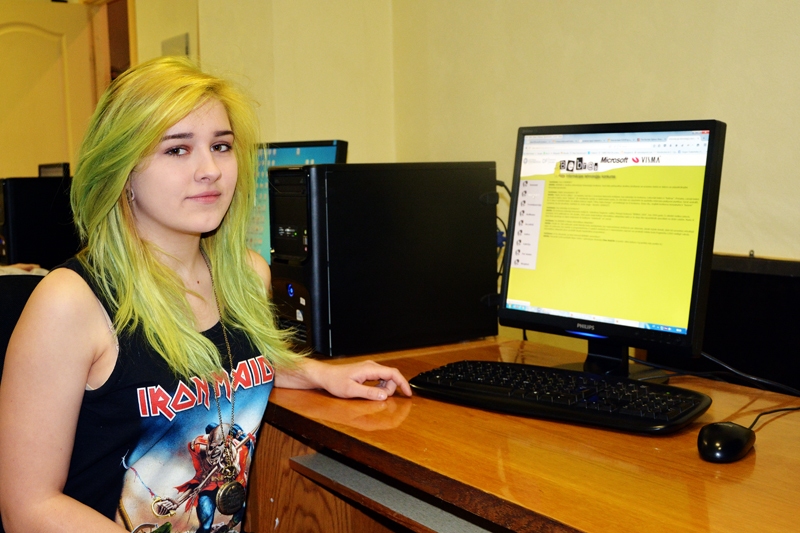 Līva Luīze Levko izcīnīja trešo vietu «Bebr@s» konkursā.
Autors: no V. Ozolas albuma