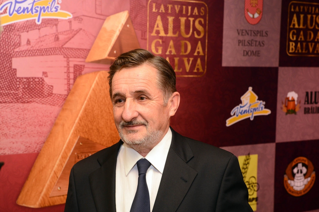 Vladimirs Barskovs, SIA «Bauskas alus» vadītājs, gandarīts par uzņēmuma komandas darba labo novērtējumu. 
Autors: ventspils.lv