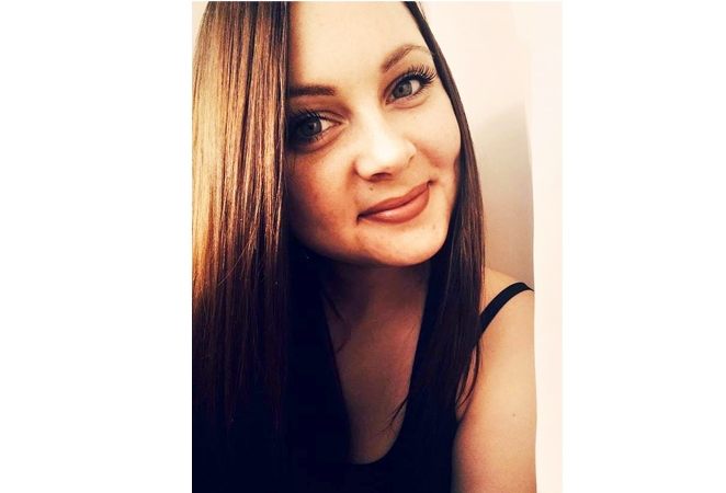 Elinda Bogdanova.
Autors: no albuma