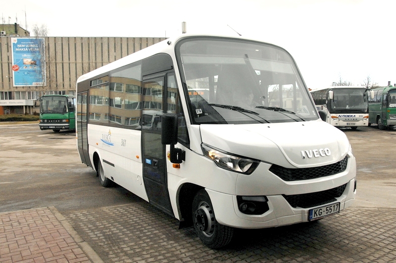 SIA «Aips» autoparku papildinājis jauns markas «Iveco» autobuss.
Autors: Ivars Bogdanovs
