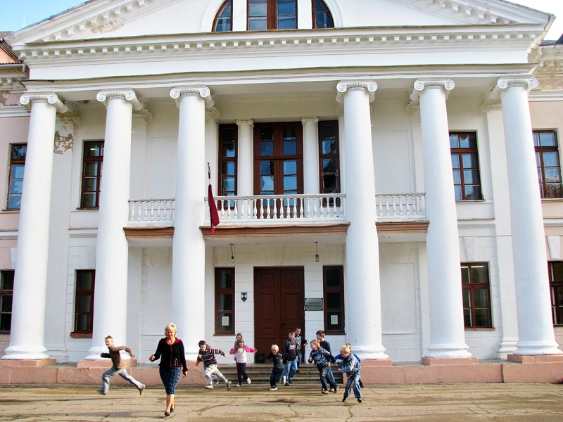 Svitenes muiža mostas jauniem laikiem.
Autors: no «Bauskas Dzīves» albuma