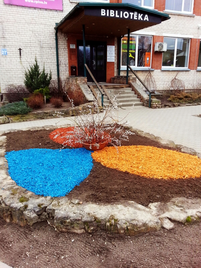 Lieldienu noformējumam Iecavā šogad izvēlēts efektīvs, ilglaicīgs risinājums.
Autors: S. Avota