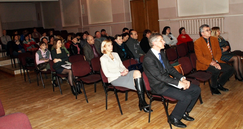 Sapulces gaitā nedz iedzīvotāji, nedz novada domes pārstāvji cits citu nepārliecināja. 
Autors: Uldis Varnevičs
