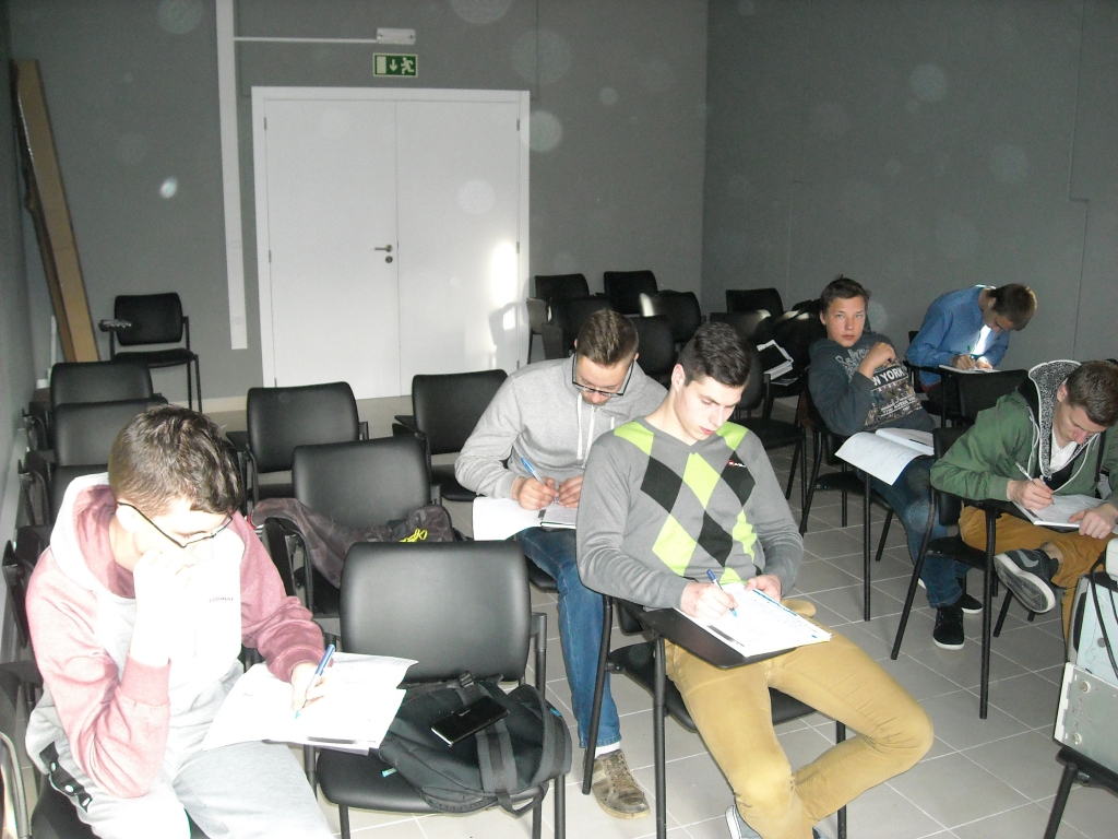 Autors: no projekta dalībnieku albuma