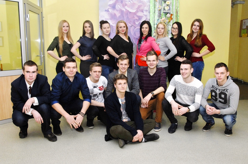 Iecavas vidusskolas 12.b klase ar audzinātāju Gitu Zaķi.
Autors:  Ivars Bogdanovs