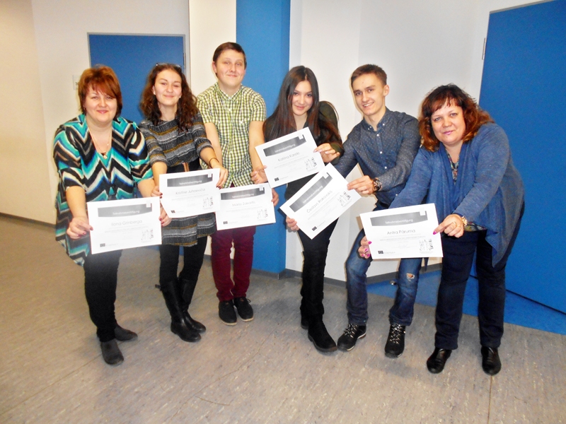 Sertifikāti par dalību projektā saņemti.
Autors: no skolas albuma