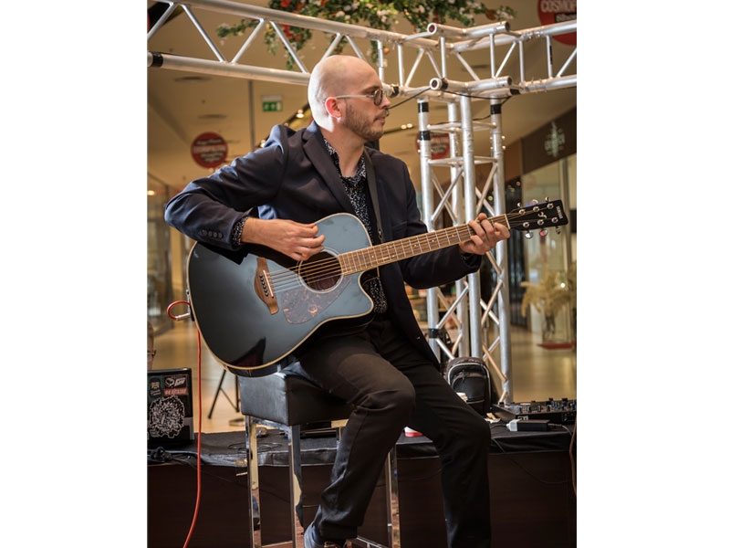 Mūziķis Jānis Dūmiņš izraudzīts par iespējamo Bauskas kultūras centra direktoru.
Autors: no albuma