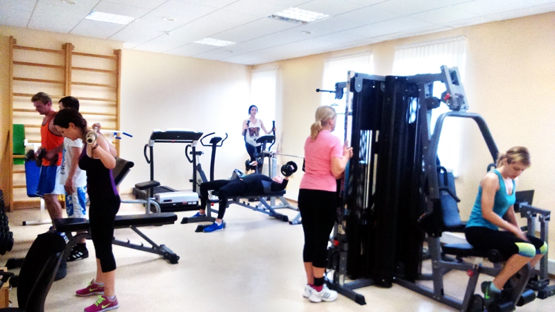 Trenažieru zāles aprīkojums ir pietiekams, lai katram klientam nodrošinātu pilnvērtīgu treniņu.
Autors: Artūrs Dulbe