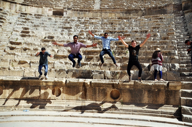 Jordānijā studenti no piecām valstīm izbaudīja senatnes elpu.
Autors: no personiskā albuma.