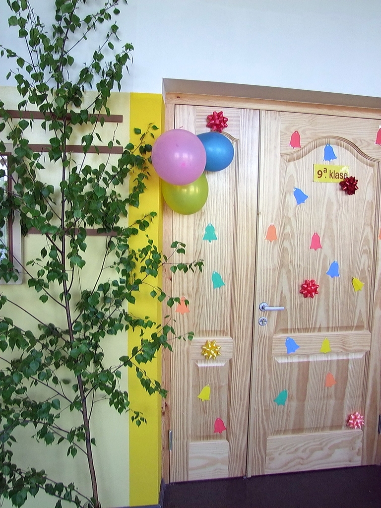 Autors: no skolas albuma