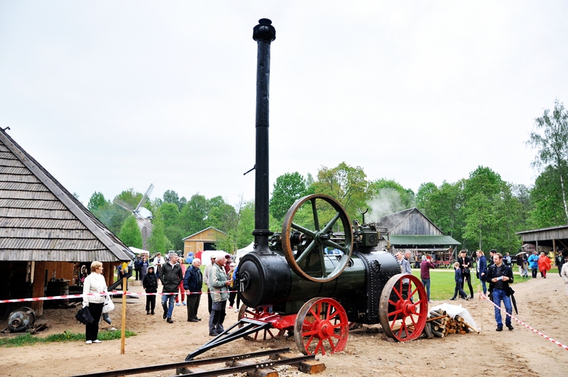 Senais tvaika dampis «Ruston Garett» Ausekļu dzirnavās atgriezies uz palikšanu.
Autors: Žanna Zālīte