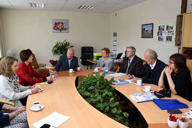 Pašvaldības un RISEBA pārstāvju tikšanās Bauskas novada domē.
Autors: Ivars Bogdanovs