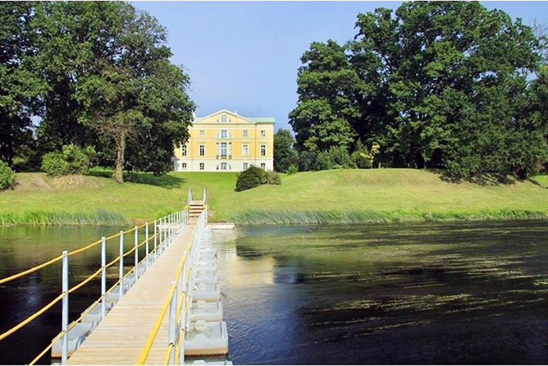 Gājēju tiltiņš Mežotnē.
Autors: no «Bauskas Dzīves» arhīva