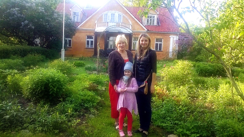 Kaimiņi no Pūpolu mājām «Billītēs» viesojās pirmo reizi.
Autors: no personiskā albuma.