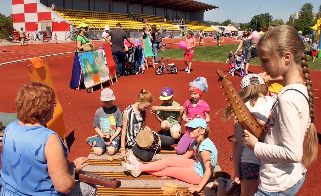 Aluksniesiem.lv raksta attēla aizvietotājs