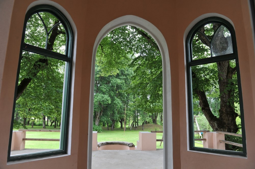 Aluksniesiem.lv raksta attēla aizvietotājs