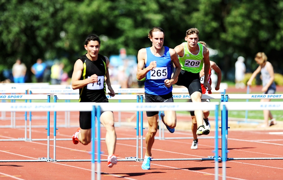 Emīls Rūgums (vidū) izcīnīja visu trīs veidu medaļas. 
Autors: Gunvalds Strautiņš, lat-athletics.lv
