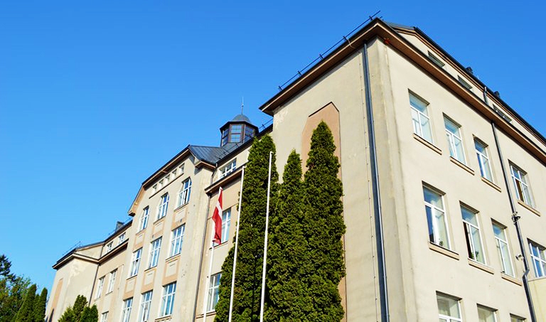 Bauskas Valsts ģimnāzijā nākamajā mācību gadā strādās programmas «Iespējamā misija» dalībniece.
Autors: no «Bauskas Dzīves» arhīva.