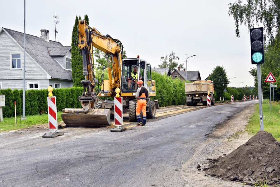 Skaistkalnes centrā sākusies ceļa pārbūve.
Autors: Ivars Bogdanovs