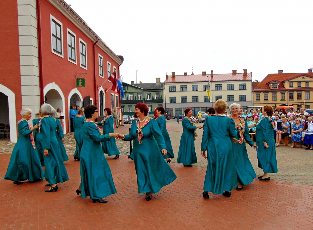 Uzstājās Bauskas kultūras centra deju kopa «Vēlreiz». 
Autors: Vilnis Auzāns