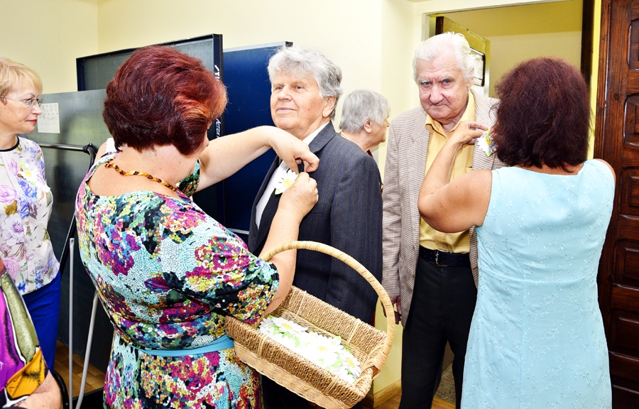 Balles dalībnieki – Rundāles seniori – tiek īpaši sagaidīti.
Autors: Ivars Bogdanovs