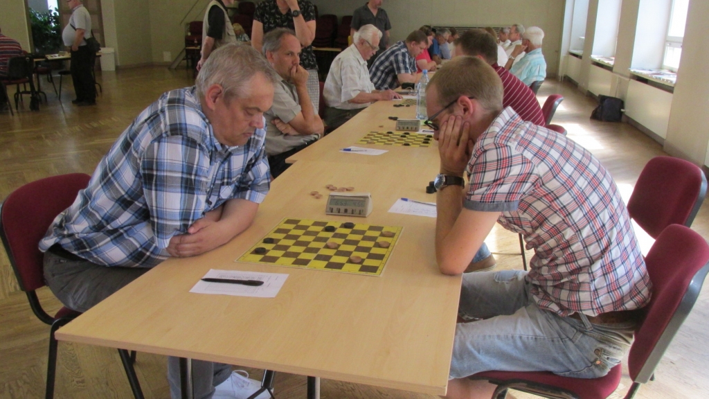 Mārtiņš Junkurēns (no labās) Sāremā turnīrā izcīnīja ceturto vietu.
Autors: Vjačeslavs Ņikitins