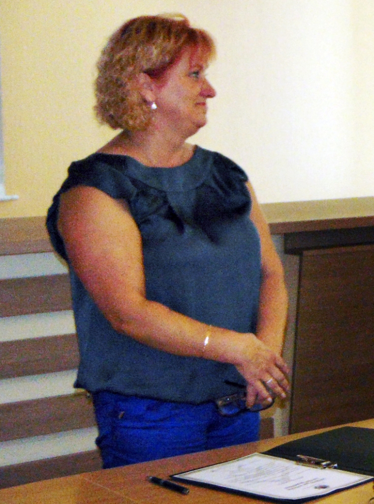 Irina Mārtiņkriste, saņemot Latvijas Republikas pilsonību.
Autors: Vilnis Auzāns