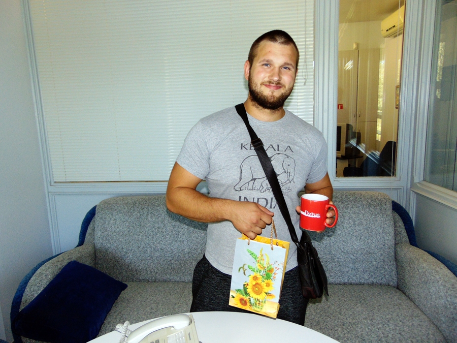 Edgars Krastiņš kļuvis par 1500. sekotāju «Bauskas Dzīves» lapai portālā facebook.com. 
Autors: Vilnis Auzāns