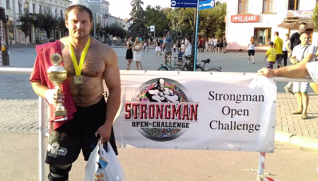 Jānis Ilgavižs uzvarēja spēkavīru sacīkstēs Ukrainā. 
Autors: no J. Ilgaviža albuma