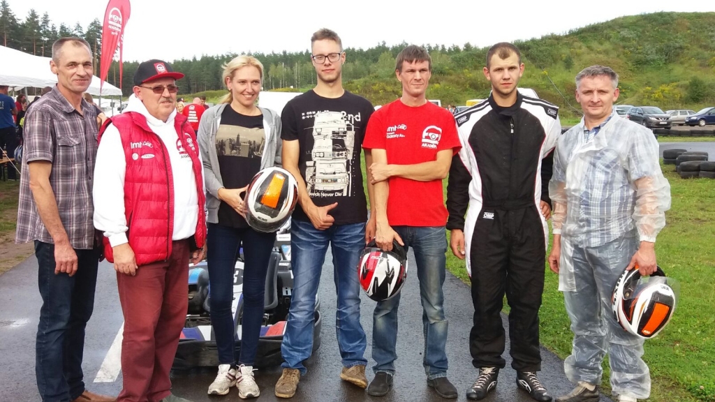 Saulaines skolas komanda pilnā sastāvā.
Autors: no komandas albuma