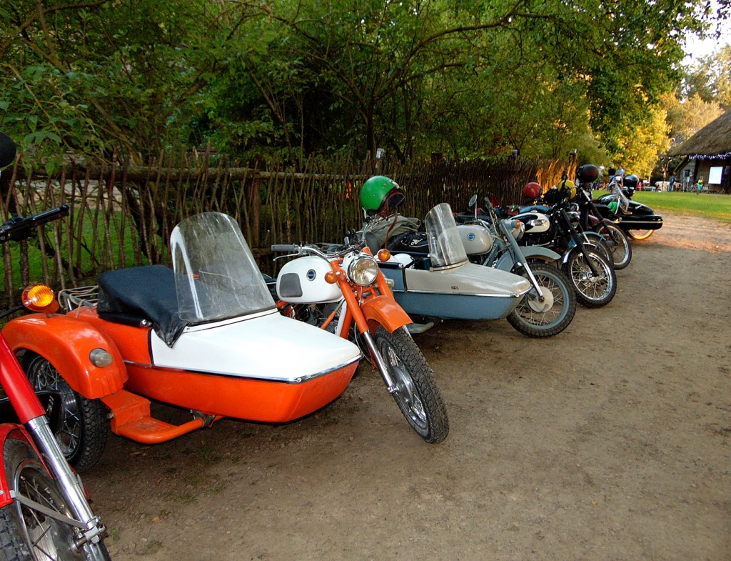 Mārča Pļaviņa draugi uz pasākumu «Ar sapni mugursomā» ieradušies ar motocikliem.
Autors: Vilnis Auzāns