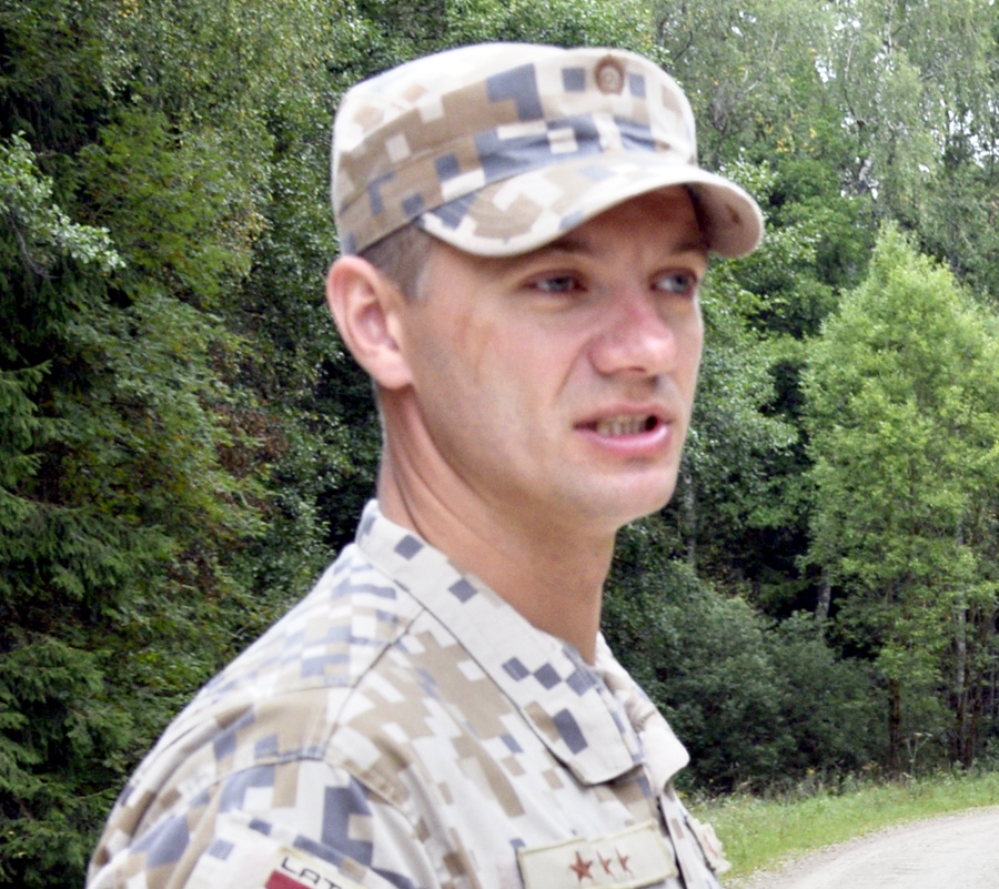 Kapteinis Rihards Šķeltiņš augusta beigās un septembra sākumā piedalījās militārajās mācībās Vecumnieku un Iecavas novadā. 
Autors: Ivars Bogdanovs