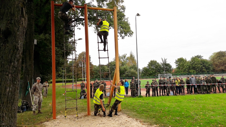 Bauskas un Rundāles apvienotā komanda pirmā devās militārajā šķēršļu joslā. 
Autors: Artūrs Dulbe