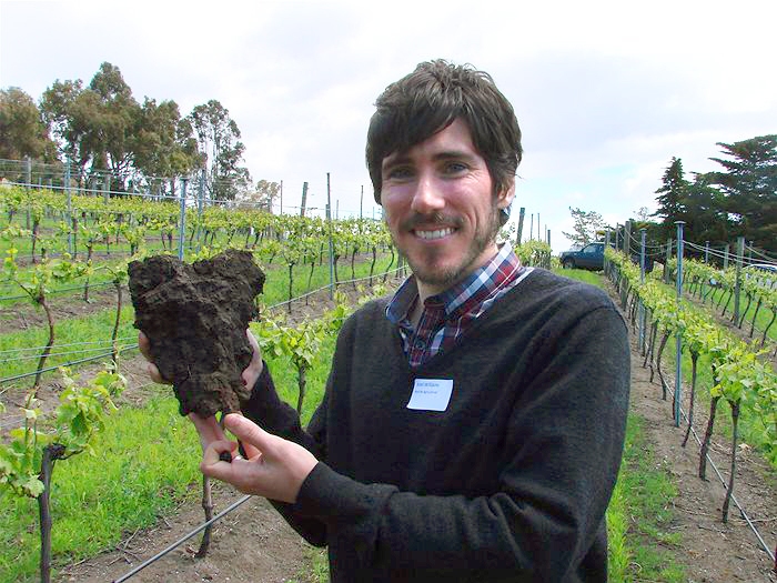Angļu zinātnieks Džoels Viljams sniegs lekciju par laukaugu audzēšanu.