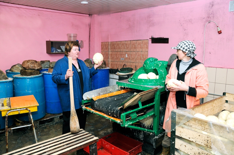 SIA «Kāpostnīca» produkti Rīgā ir pieprasīti, taču nopērkami vienīgi Centrāltirgus nakts tirgū.
Autors: no «Bauskas Dzīves» arhīva