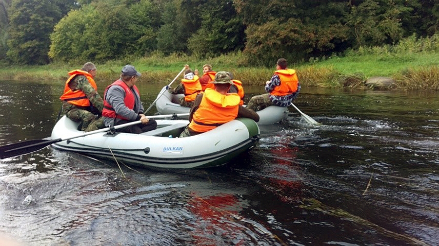 Laivu braucienā pa Mēmeli.
Autors: no albuma