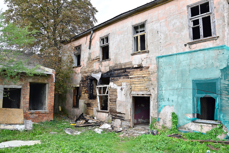 Ugunsdzēsēji šogad jau vairākkārt saņēmuši izsaukumu uz māju Rīgas ielā 65 Bauskā.
Autors: no «Bauskas Dzīves» arhīva. 