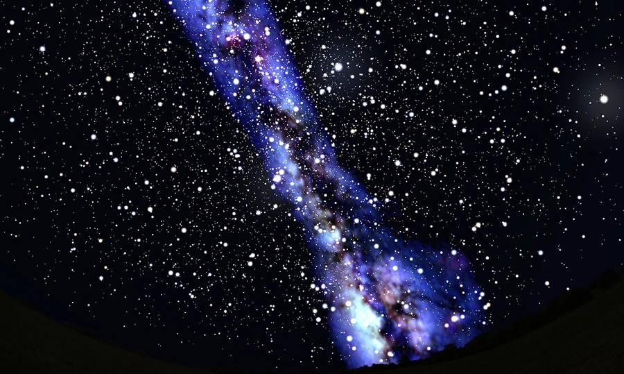 Pat ar binokli naksnīgajās debesīs var saskatīt daudz vairāk zvaigžņu, nekā tāpat vien uzmetot skatu.
Autors: no guigo.eu.