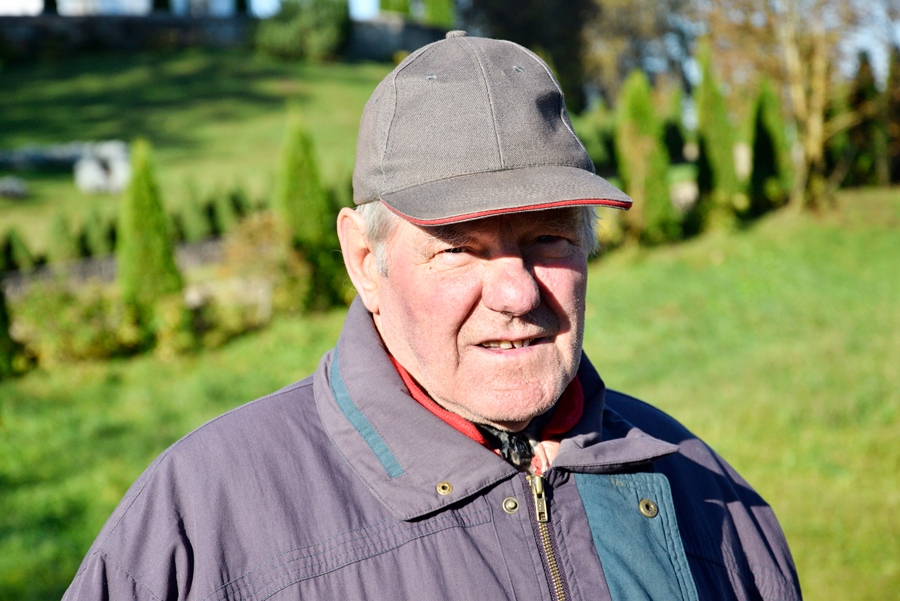 Andrejs Kairēns cer, ka jaunais ceļš piesaistīs vairāk braucēju un palīdzēs ciema attīstībai.
Autors: Ivars Bogdanovs