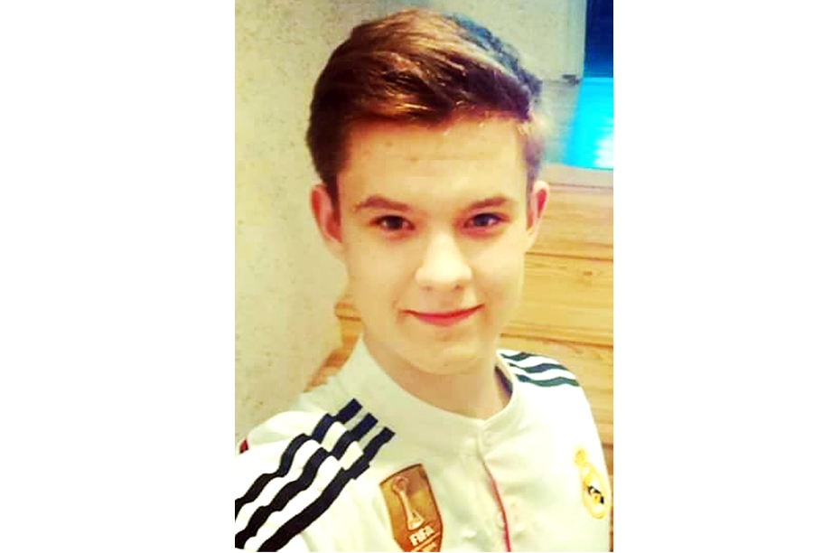 JEVGENIJS ROZUMNIJS.
Autors: no albuma